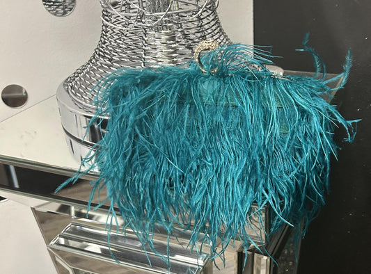 OSTRICH FEATHER CLUTCH ( T)